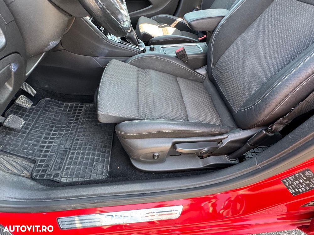 Opel Astra Turbo 1.6 ECOTEC Start/Stop Innovation - 7