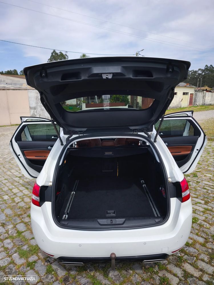 Peugeot 308 SW - 5