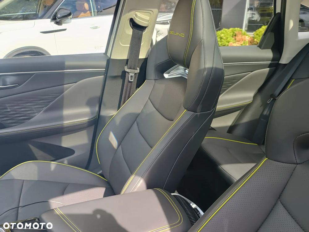 BAIC 5 1.5T Comfort DCT - 13