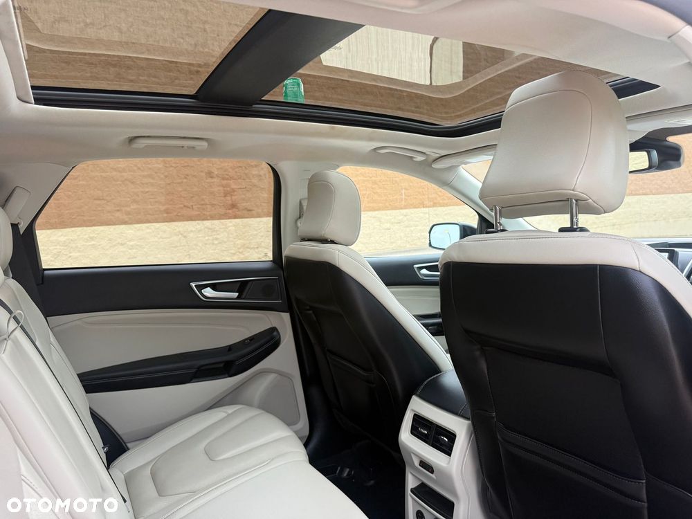 Ford Edge - 24