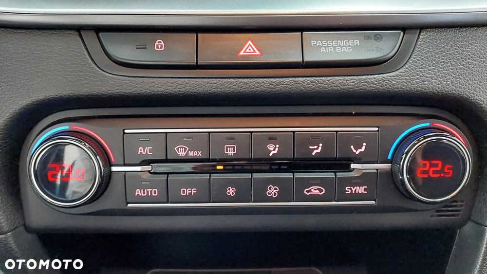 Kia XCeed 1.5 T-GDI M - 20