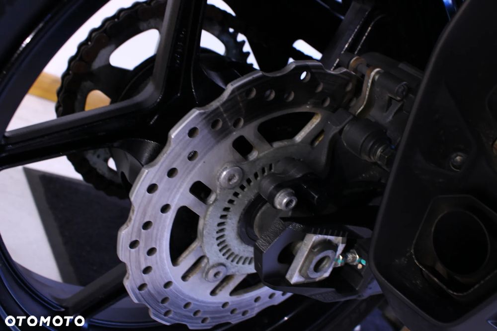 Kawasaki Versys 1000 - 17