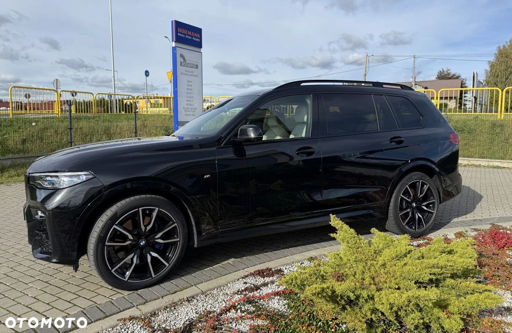 BMW X7 M50d sport - 4