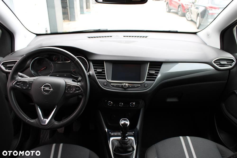 Opel Crossland X - 25