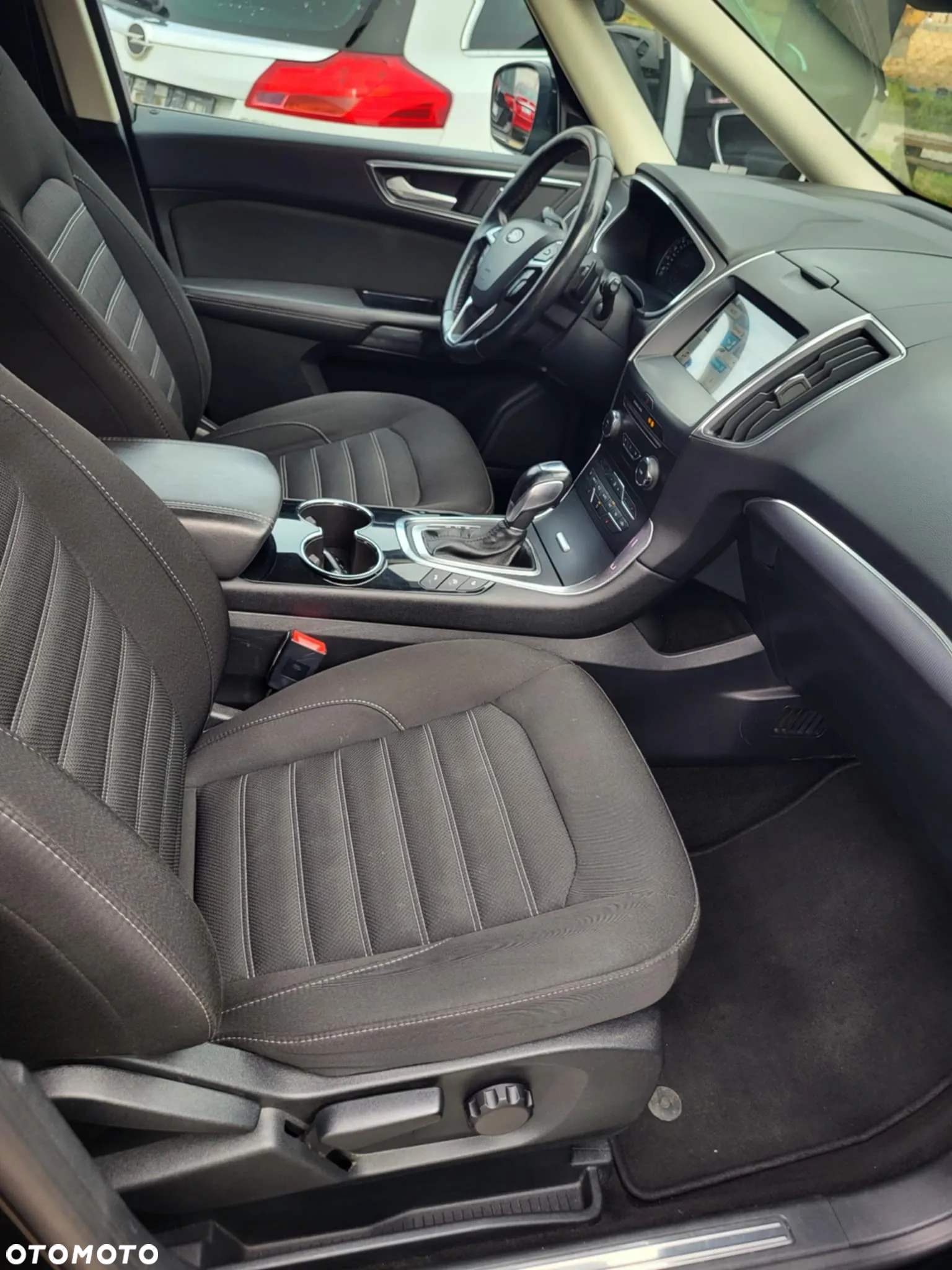 Ford Galaxy 2.0 TDCi Titanium PowerShift - 7