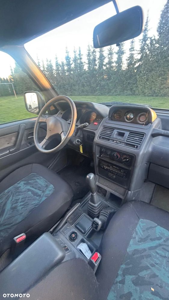 Mitsubishi Pajero - 6