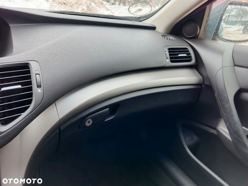 Honda Accord 2.2d Elegance - 18