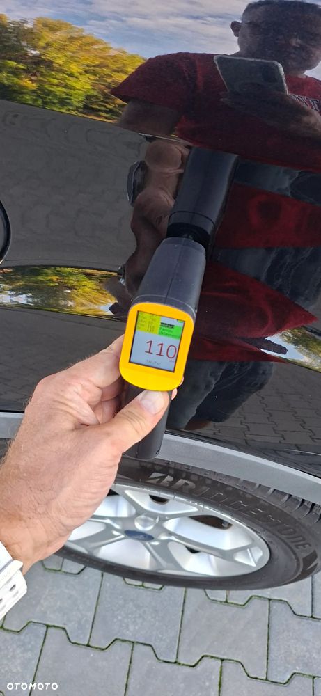 Ford Kuga 2.0 TDCi 2x4 Titanium - 34