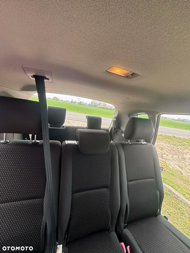 Toyota Corolla Verso 1.8 Sol 7os - 6