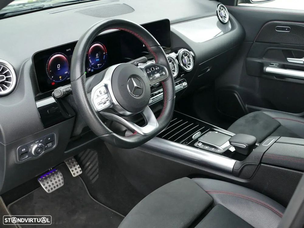 Mercedes-Benz GLA 250 e AMG Line - 12