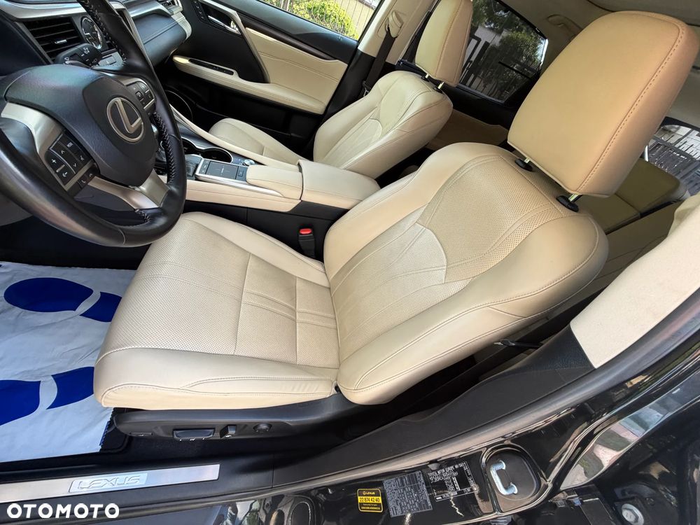 Lexus RX 450h Omotenashi - 9