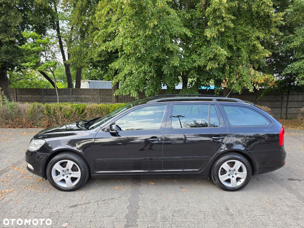 Skoda Octavia 1.8 TSI Ambiente - 6