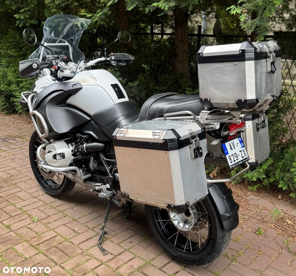 BMW R - 12