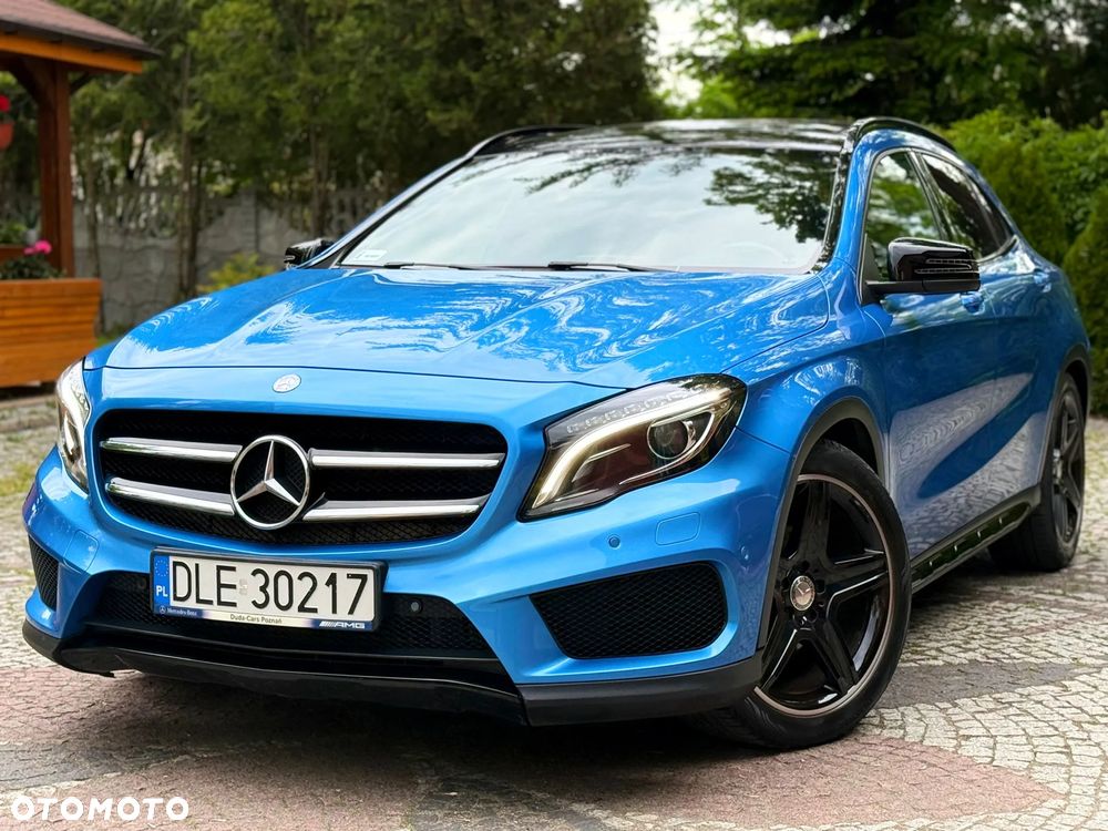 Mercedes-Benz GLA - 1
