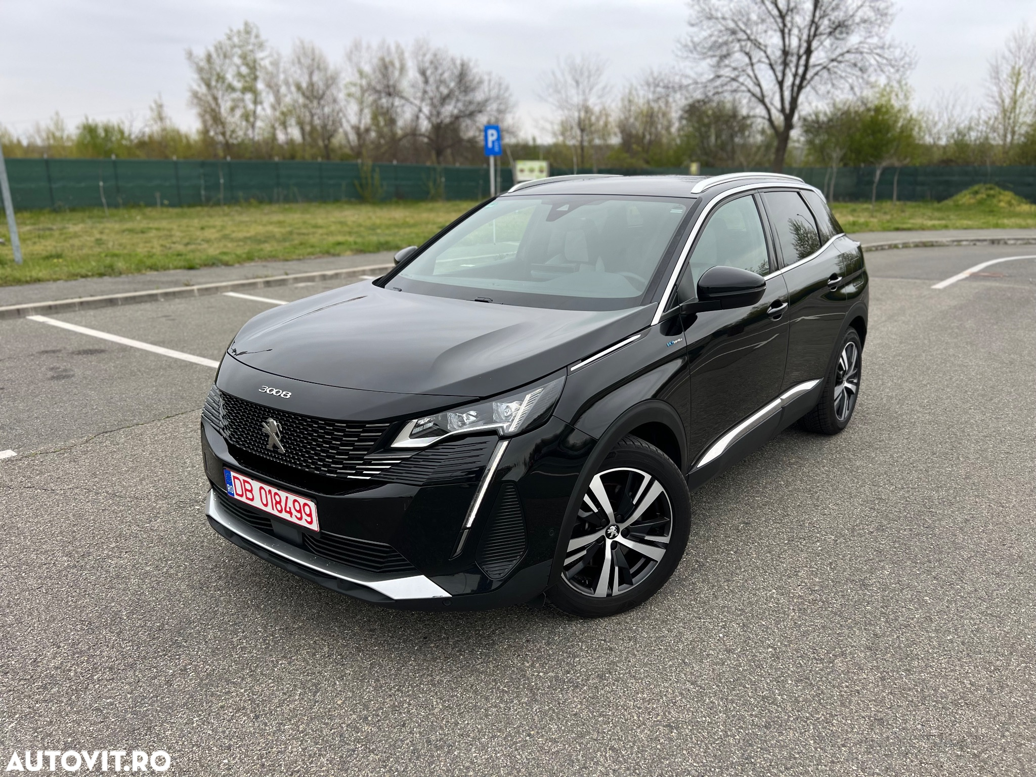 Peugeot 3008 Plug-In Hybrid 225 e-EAT8 GT - 30