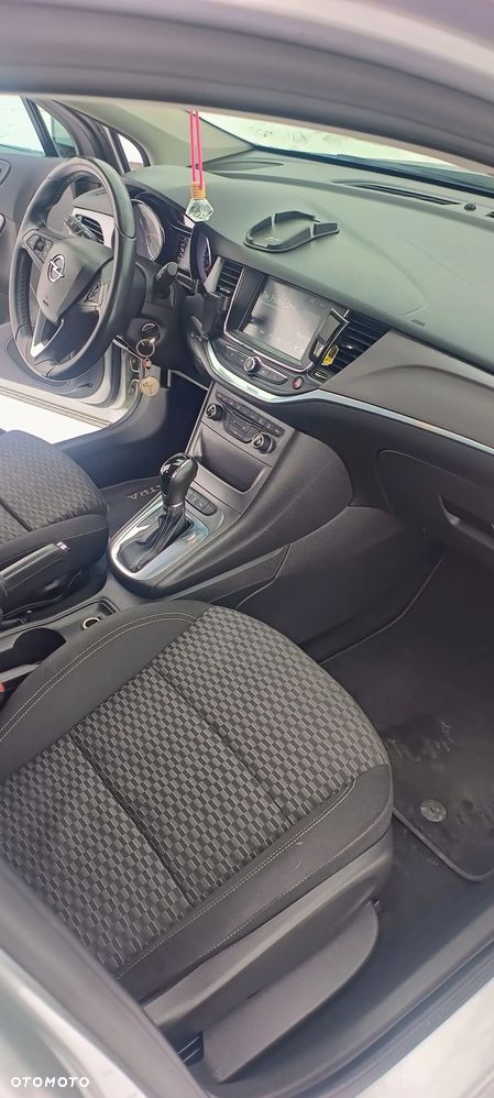 Opel Astra 1.6 CDTI 120 Lat - 8