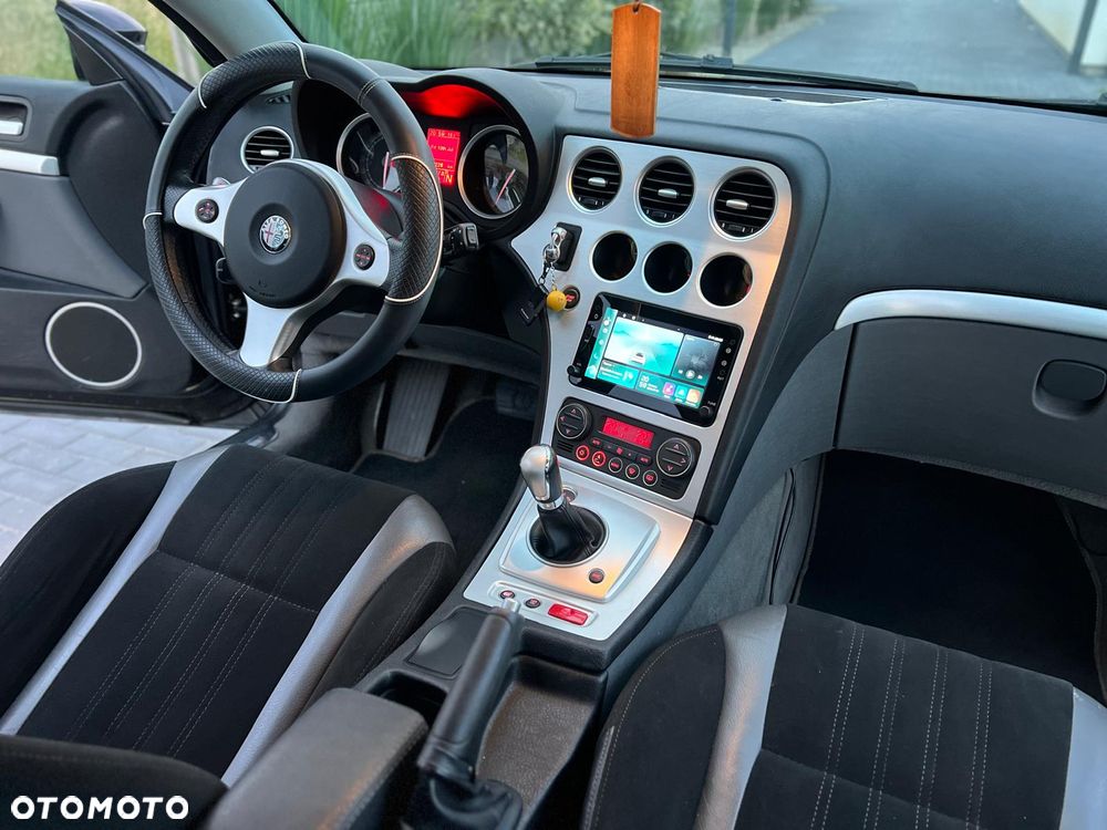 Alfa Romeo Brera - 22