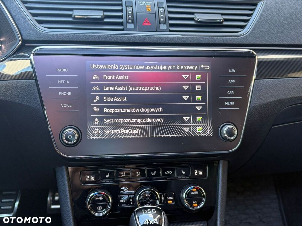 Skoda Superb 2.0 TSI 4x4 Sportline DSG - 28