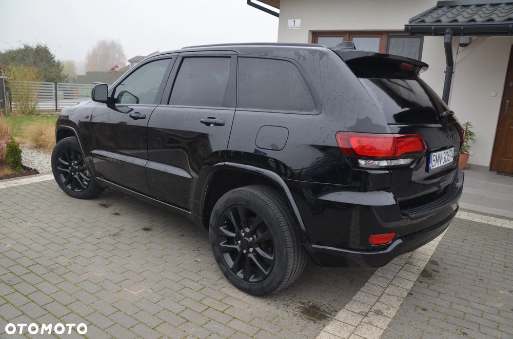Jeep Grand Cherokee - 4