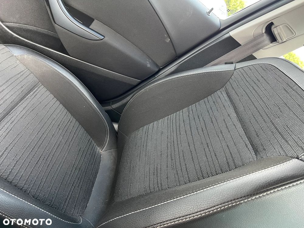 Opel Astra 1.4 T Business - 27