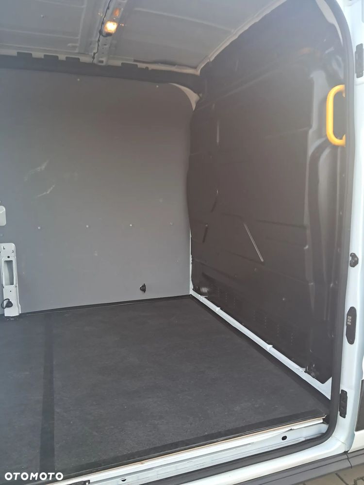 Ford Transit 310 L3H2 - 28