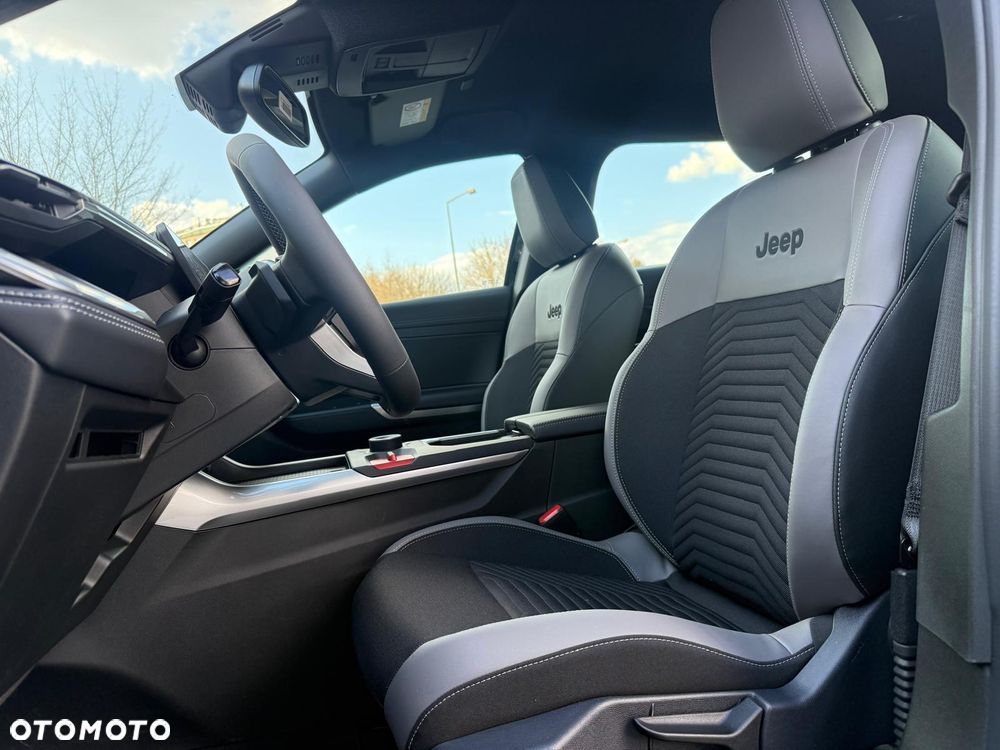 Jeep Compass 73.7kWh Altitude FWD - 7