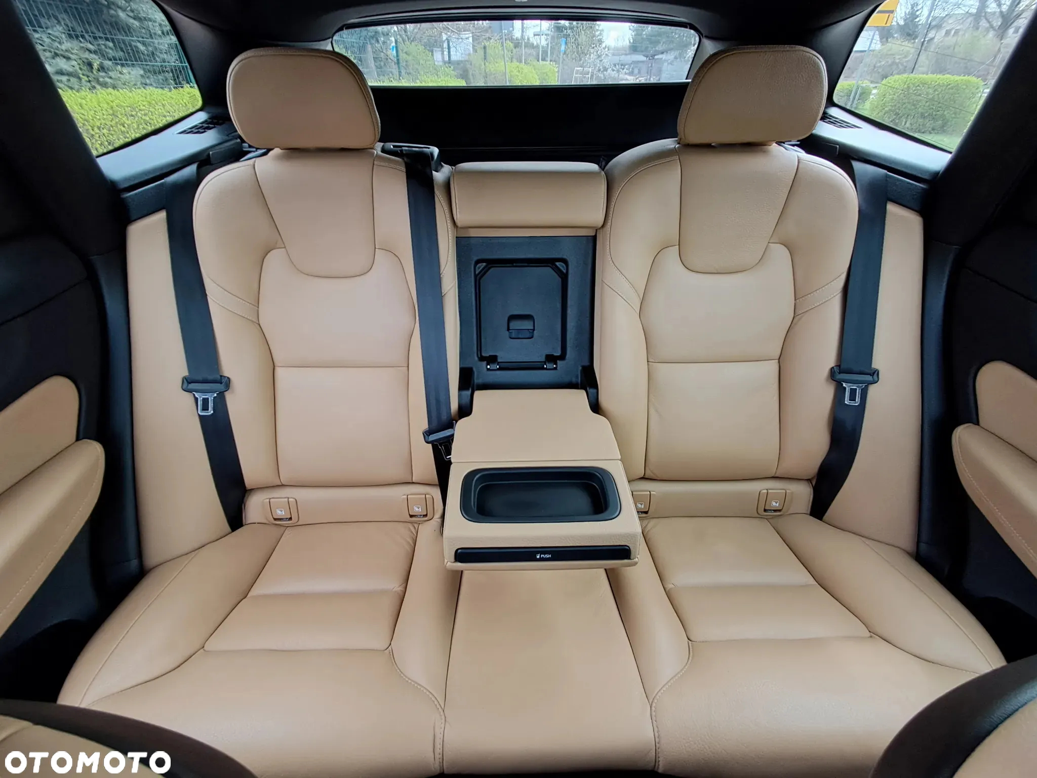 Volvo XC 60 D4 Geartronic Momentum Pro - 27