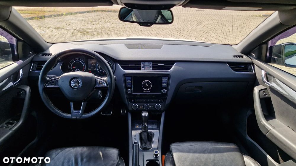 Skoda Octavia 2.0 TSI RS DSG - 6