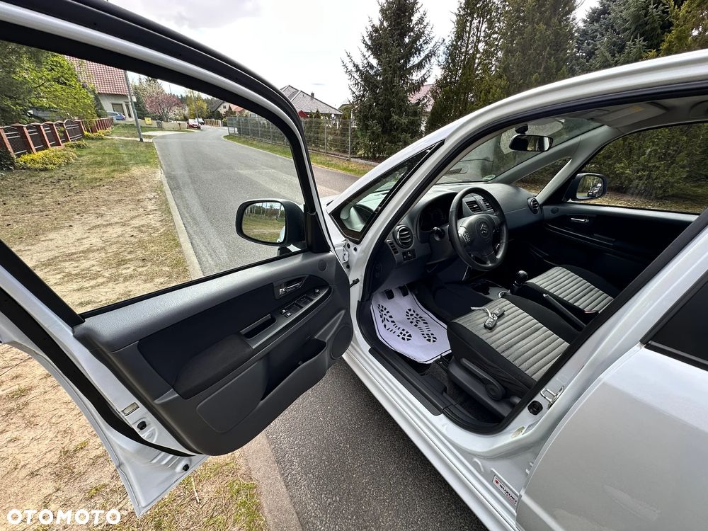 Suzuki SX4 1.6 VVT 4x2 City+ - 18