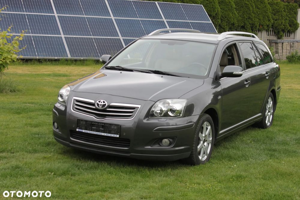 Toyota Avensis 2.2 D-CAT Executive - 3