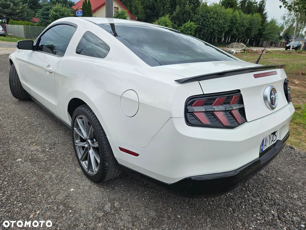 Ford Mustang - 3