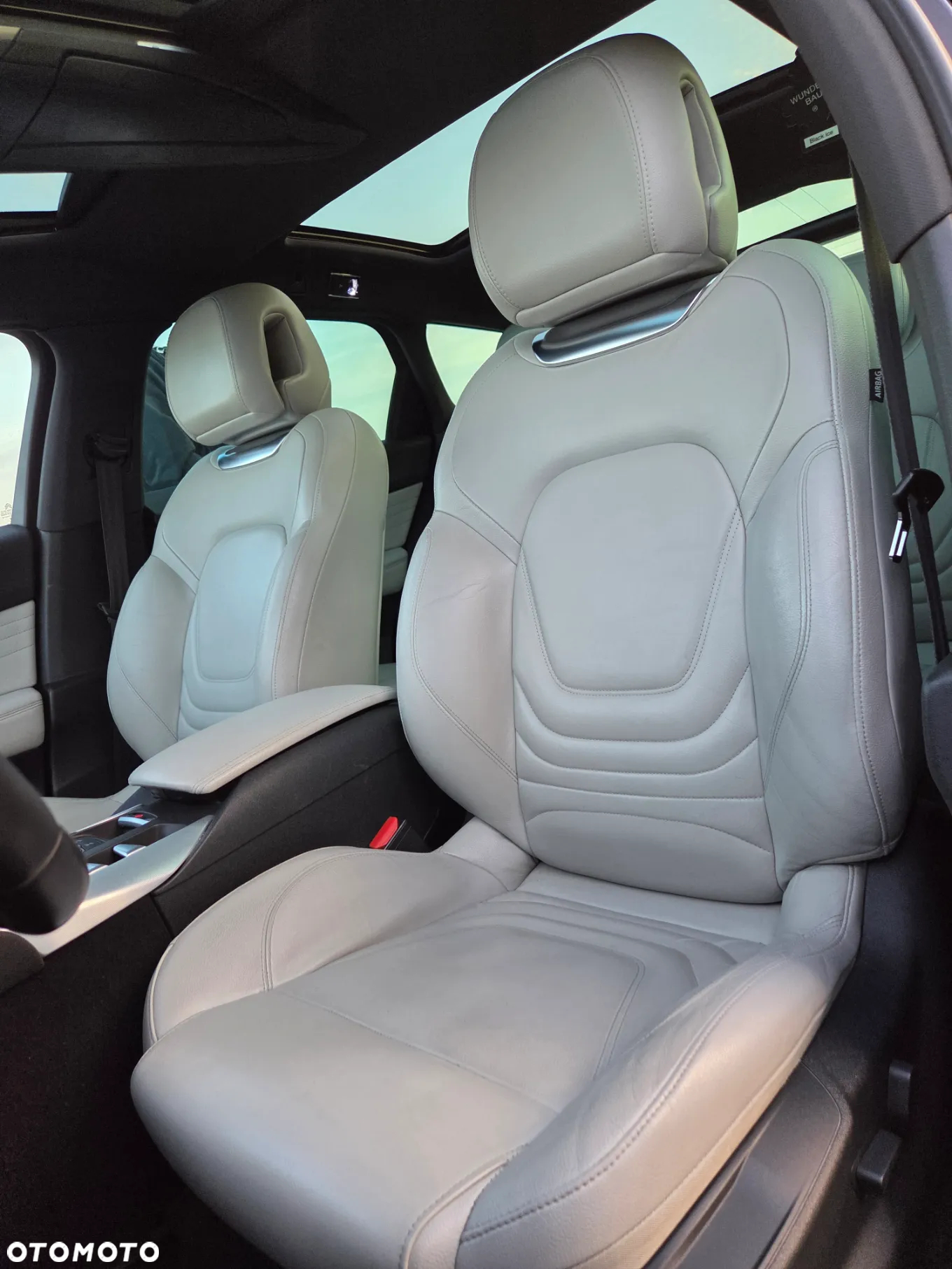 Citroën DS5 2.0 HDi Hybrid4 SoChic MCP - 10