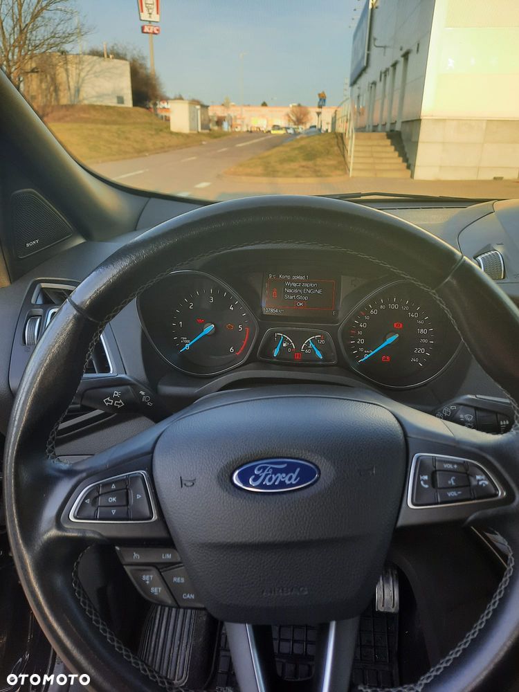 Ford Kuga 2.0 TDCi FWD ST-Line - 26
