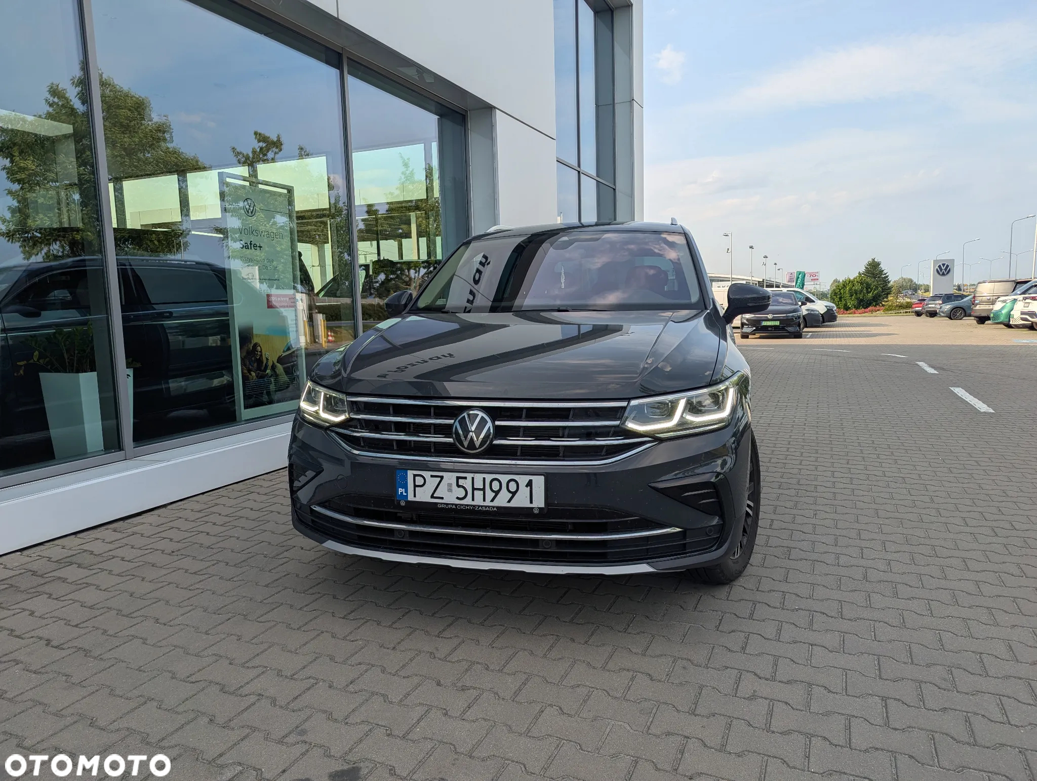 Volkswagen Tiguan 2.0 TSI 4Mot Elegance DSG - 3