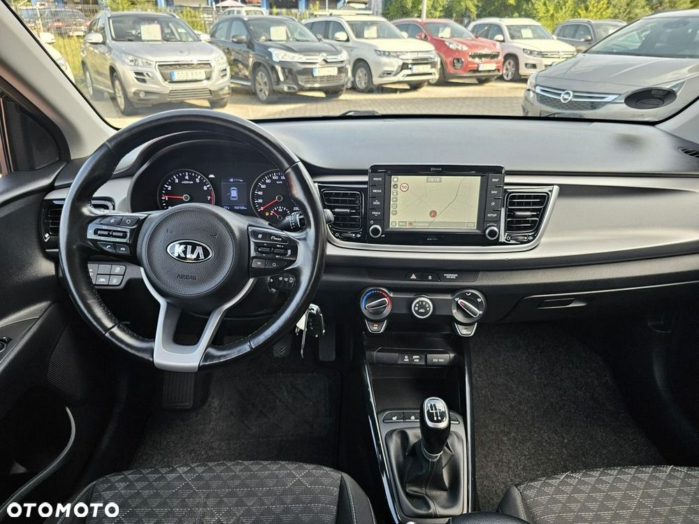 Kia Rio 1.0 T-GDI 100 Dream-Team Edition - 16