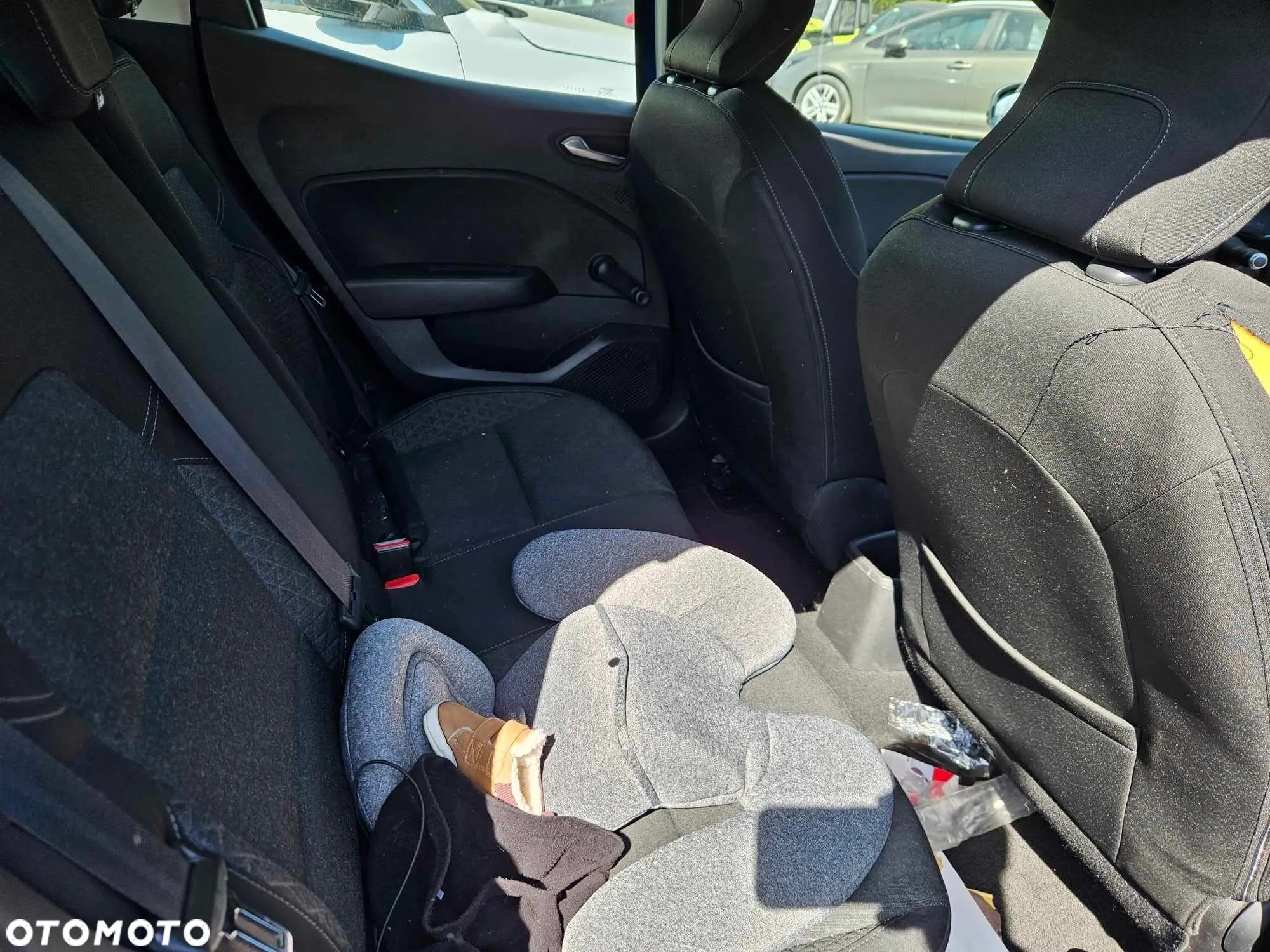 Renault Clio BLUE dCi 85 EXPERIENCE - 14
