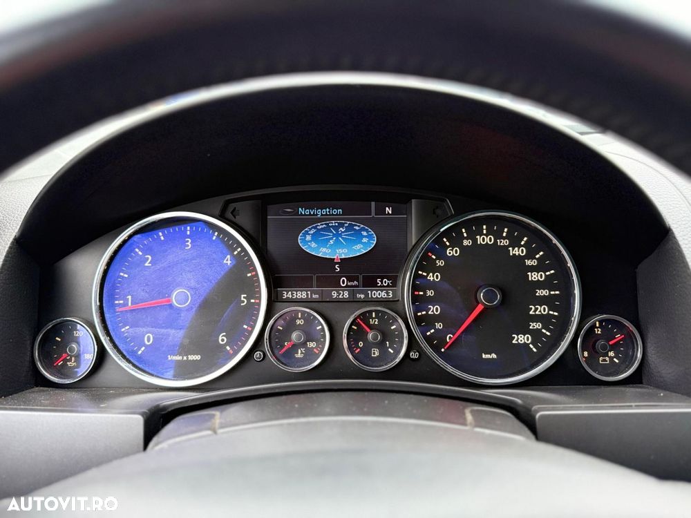 Volkswagen Touareg - 10