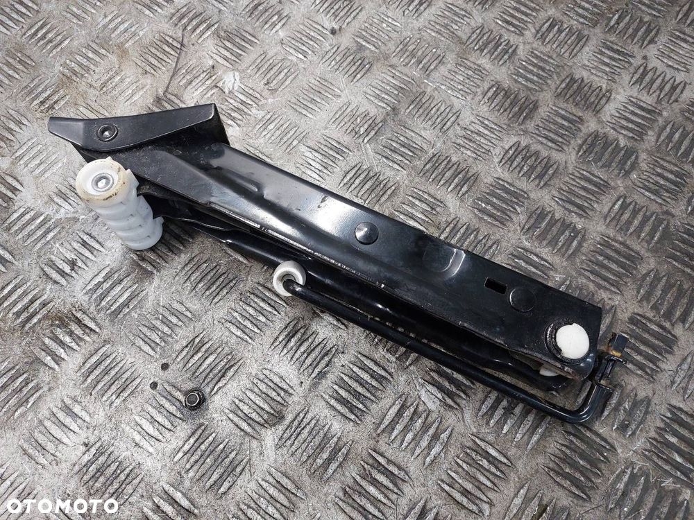 LEWAREK PODNOŚNIK SAMOCHODOWY AUDI A6 C7 4G0011031F 1275 KG - 5