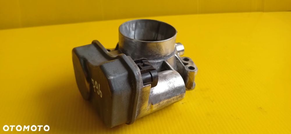 Przepustnica powietrza Opel 2.2 16V, 25312094, 12568796 - 2