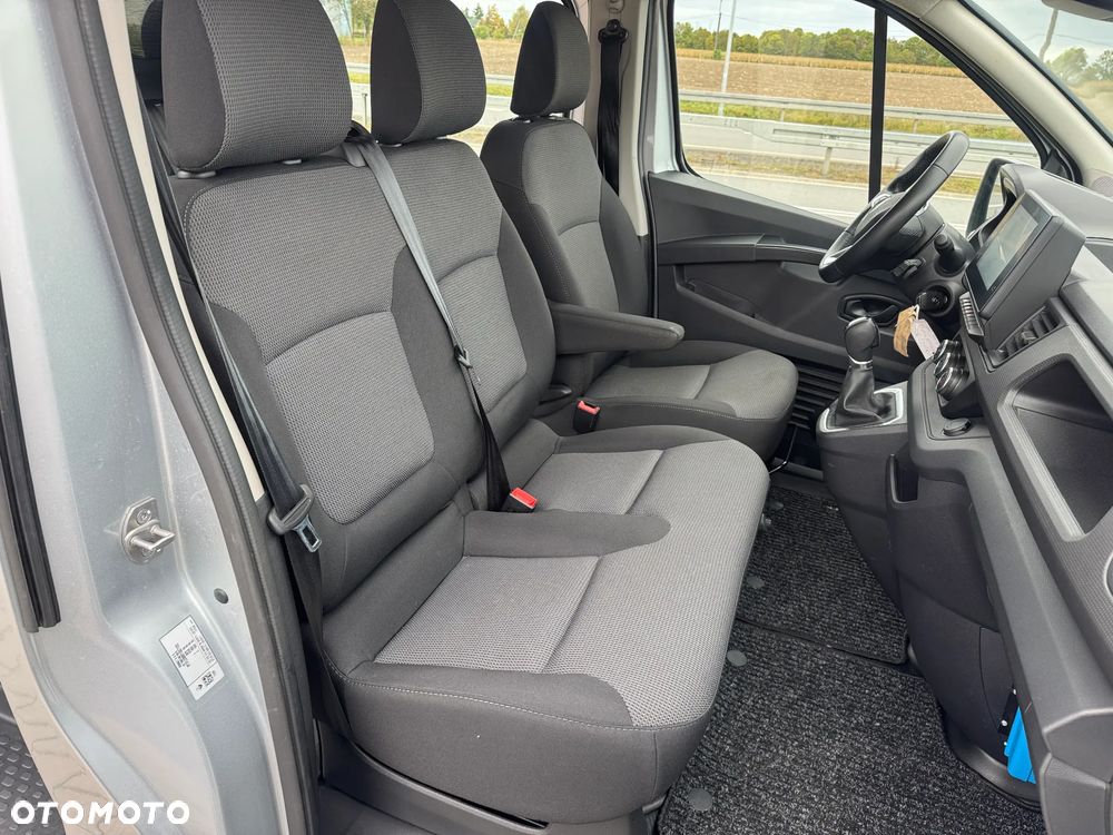 Renault TRAFIC - 19