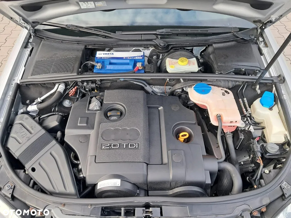 Audi A4 Avant 2.0 TDI DPF multitronic - 25