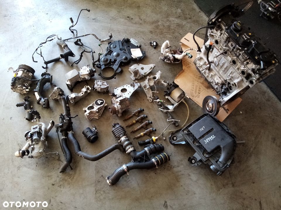 silnik wtryski częśći peugeot 508 1.6 hdi 115km cena za komplet wtryskiwaczy