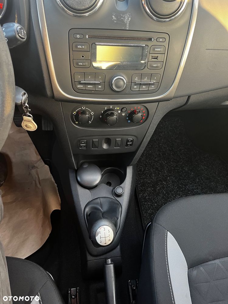 Dacia Sandero 0.9 TCe SL Celebration - 28