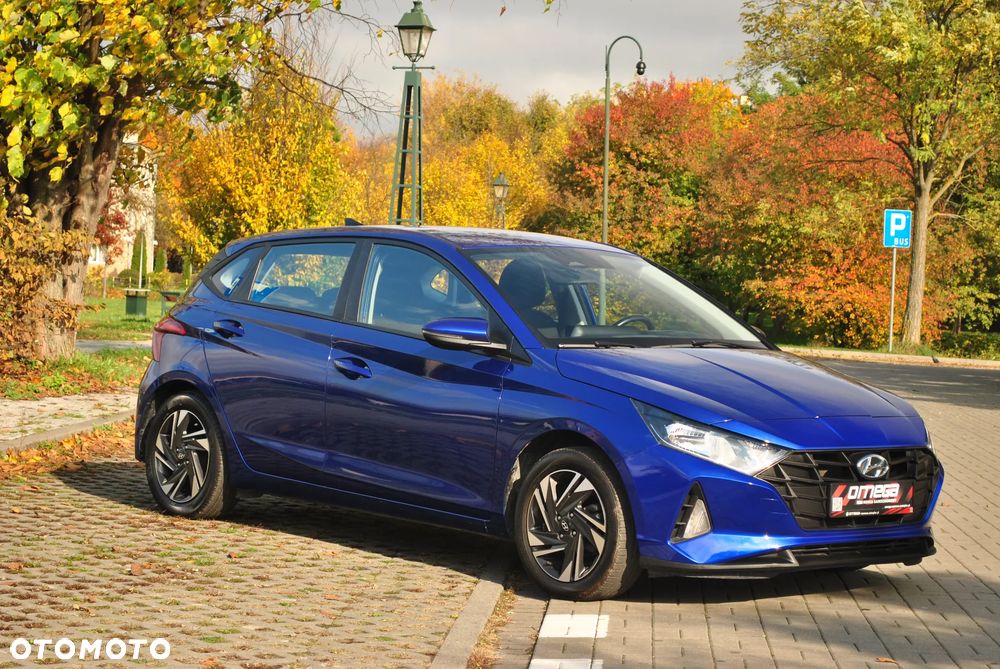 Hyundai i20 blue 1.2 Pure - 8