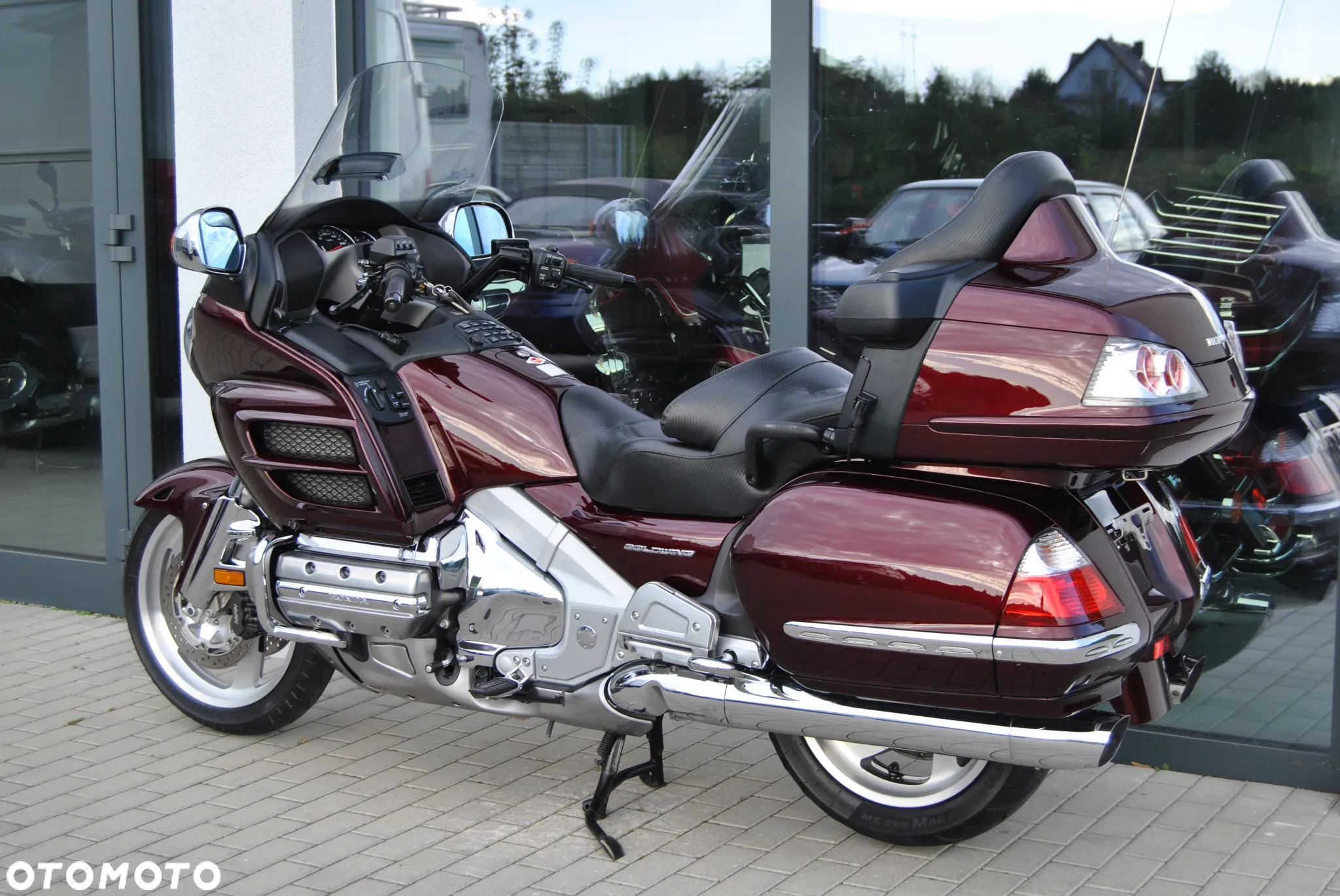 Honda GL - 40