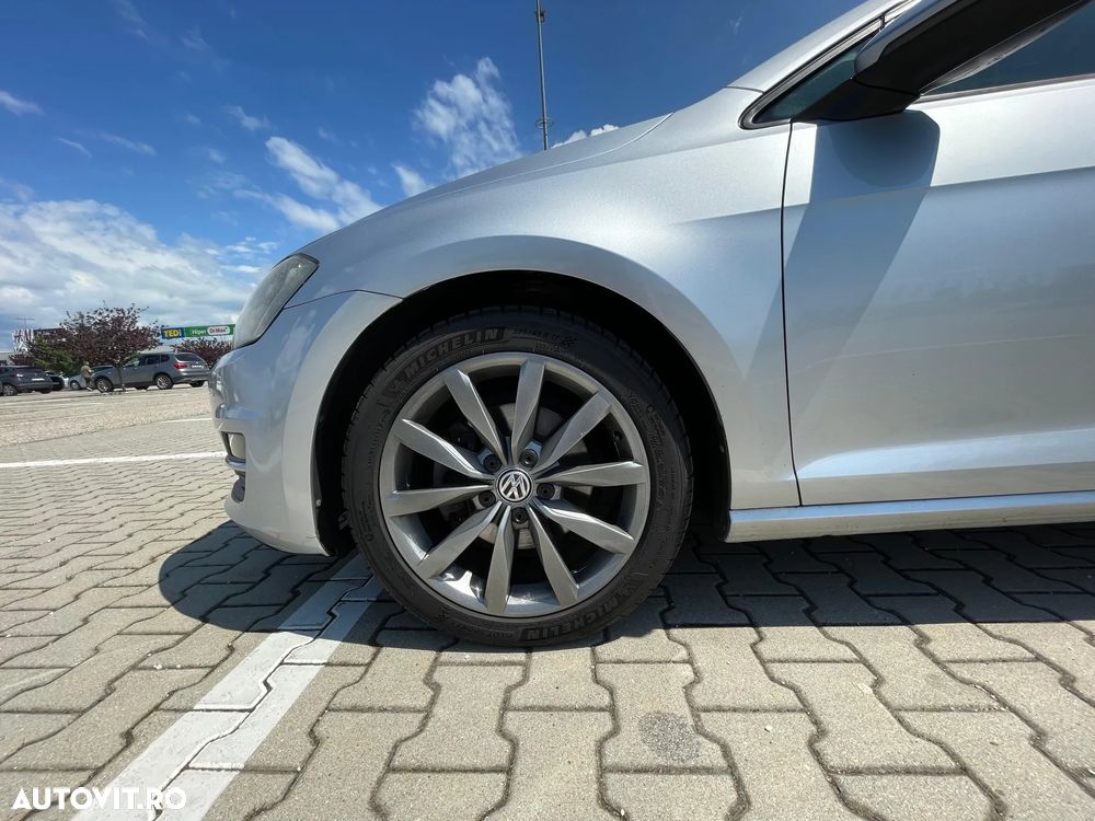 Volkswagen Golf 1.6 TDI DPF BlueMotion Technology Comfortline - 10