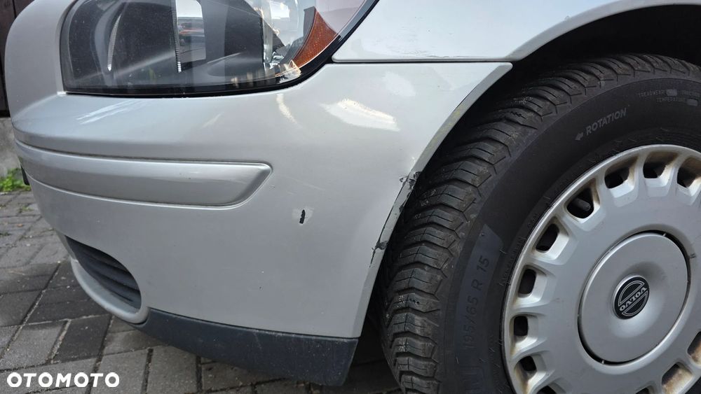 Volvo S40 1.8 - 17