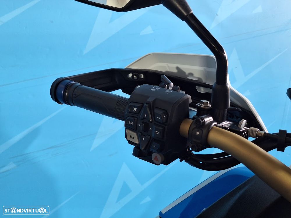 Honda Africa Twin 1100 Adventure Sports - 8