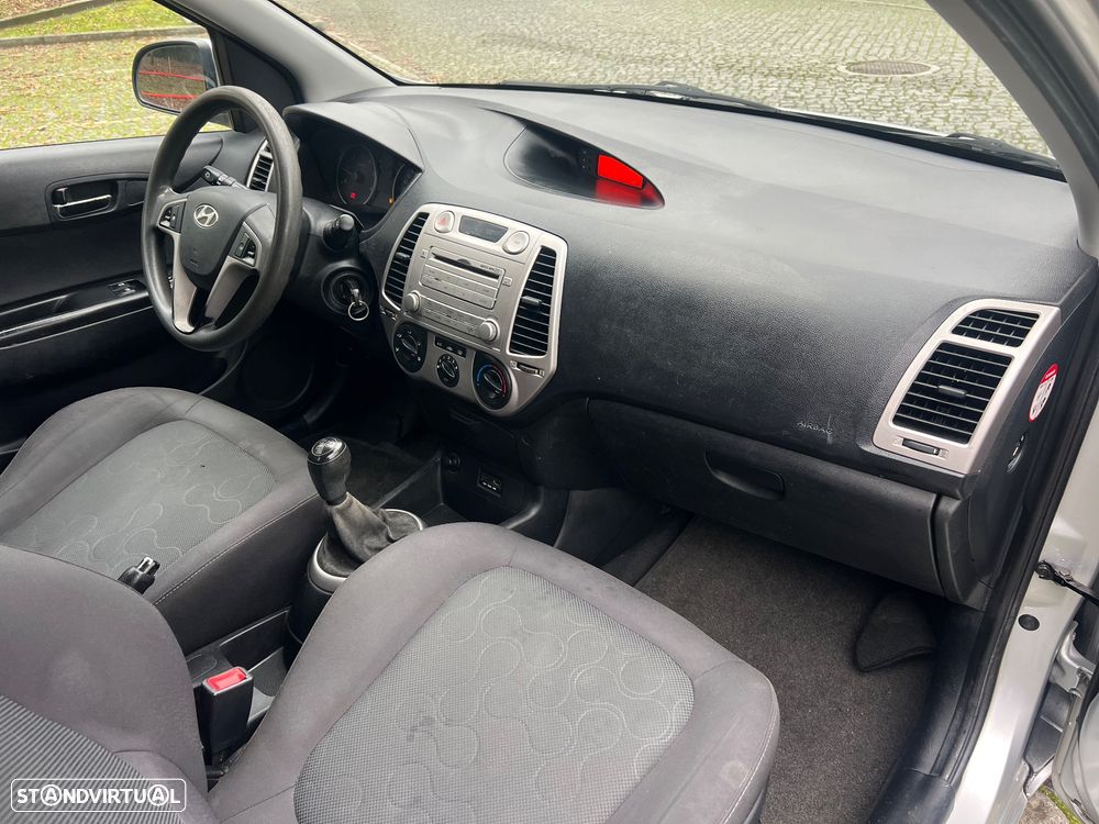 Hyundai i20 1.4 CRDI Comfort - 8