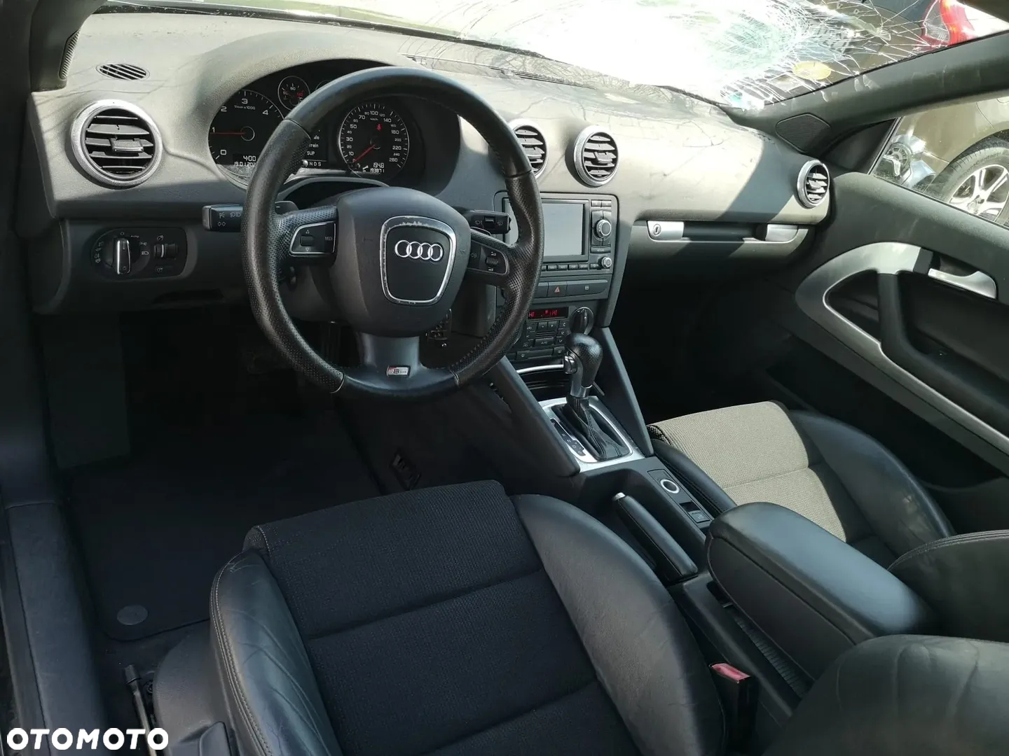 Audi A3 2.0 TDI DPF Ambition S tronic - 5